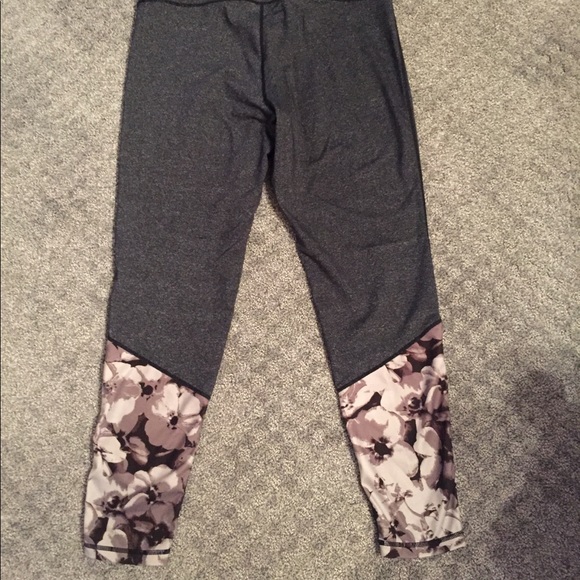 Yoga/Workout Pants - Picture 2 of 3